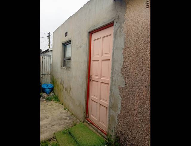 1 BEDROOM FREEHOLD FOR SALE IN MXOLISI PHETANI